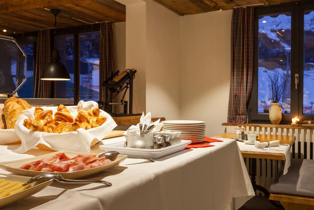Hotel The Larix Ski-In Ski-Out Saas-Fee Eksteriør bilde